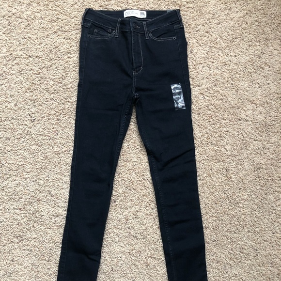 Abercrombie 00R Super Skinny High-Rise Jean - Picture 2 of 7